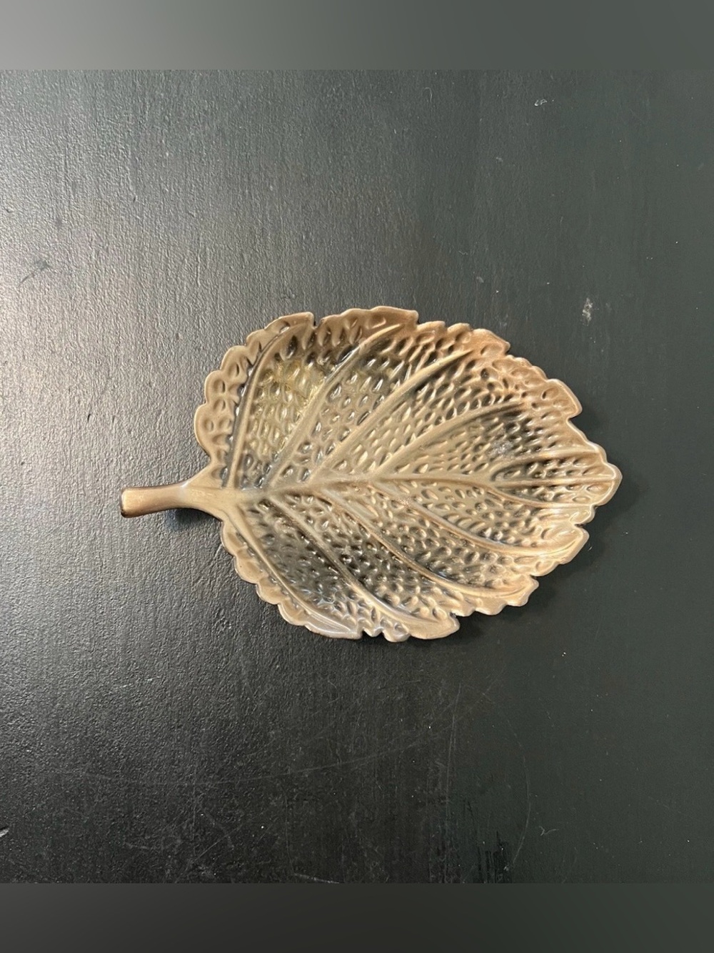 Metal Leaf Trinket Dish Bronze Tone Botanical Jewelry Key Tray Signed Fall Decor